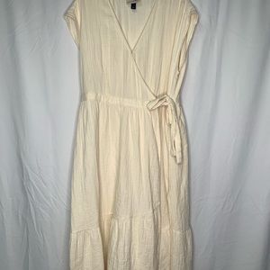 Universal Threads Large